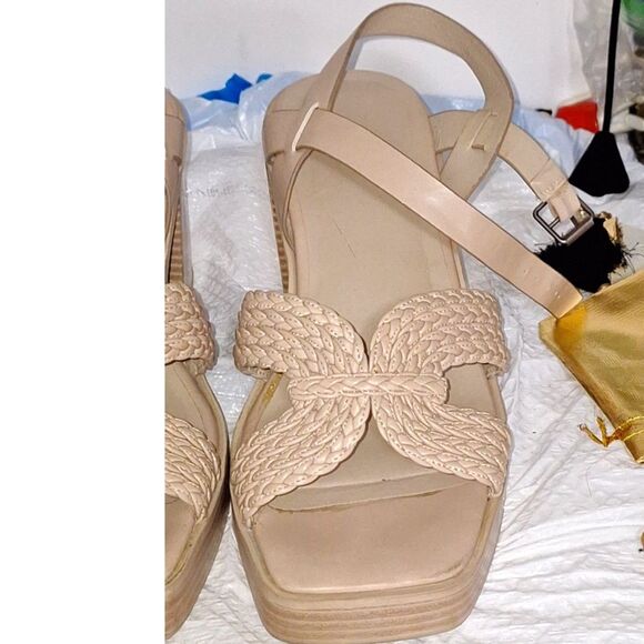 Torrid Chunky Block Heeled Sandals Beachy Boho Padded Strappy Trendy Size 11W - Picture 2 of 13